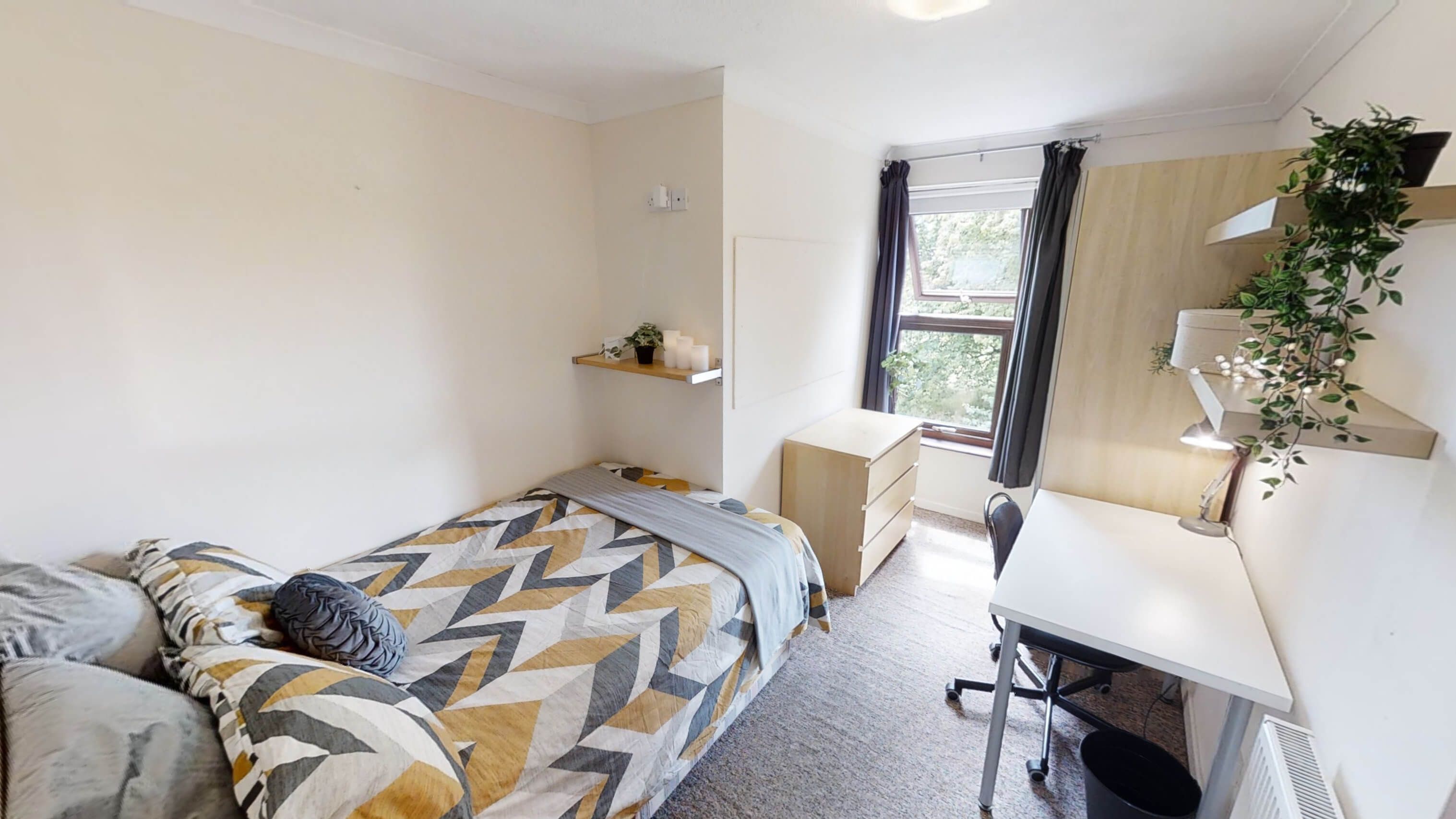 Bedroom 5