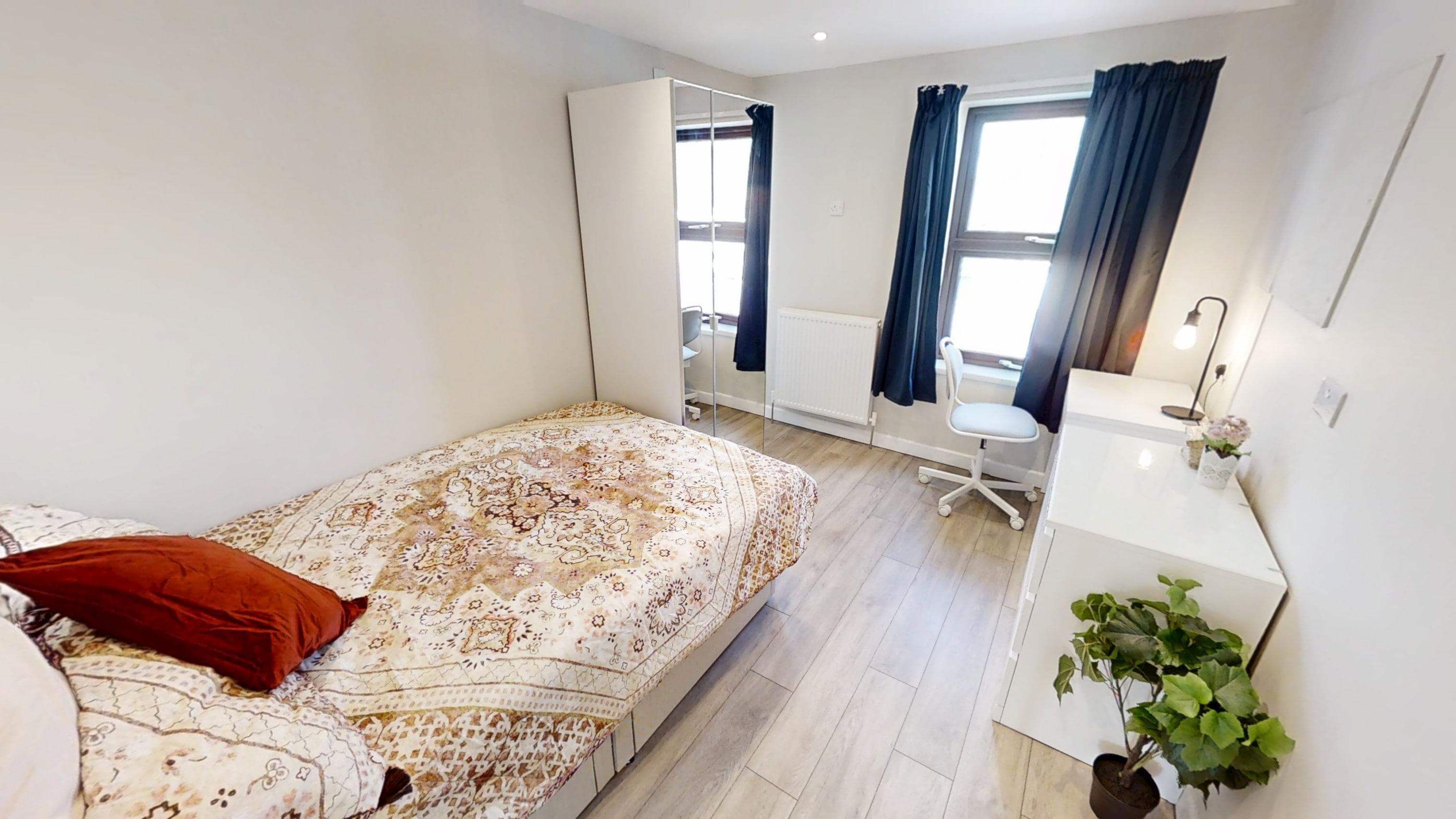 Bedroom 5